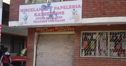MISCELANEA Y PAPELERIA KATHECRINS